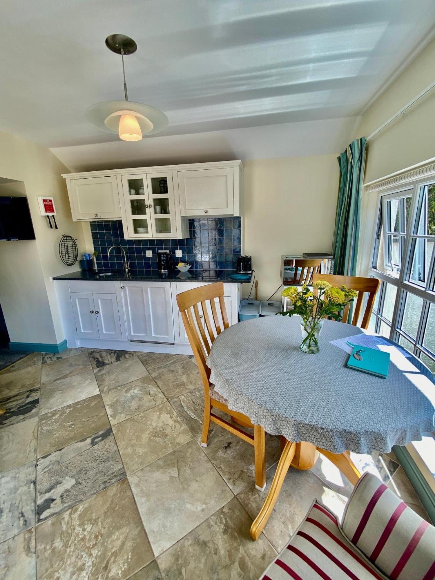 Lynwood House Self Contained Studio Tregoney Екстериор снимка