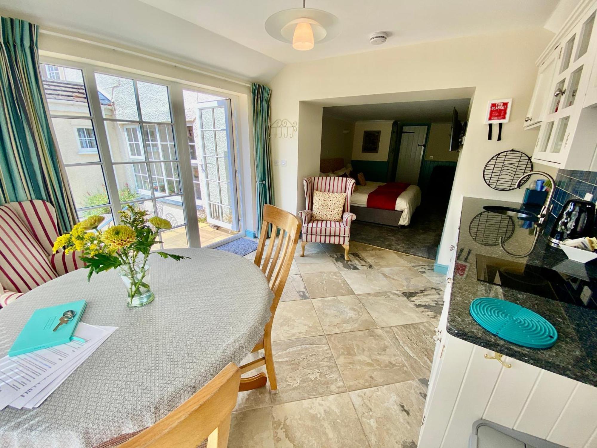 Lynwood House Self Contained Studio Tregoney Екстериор снимка